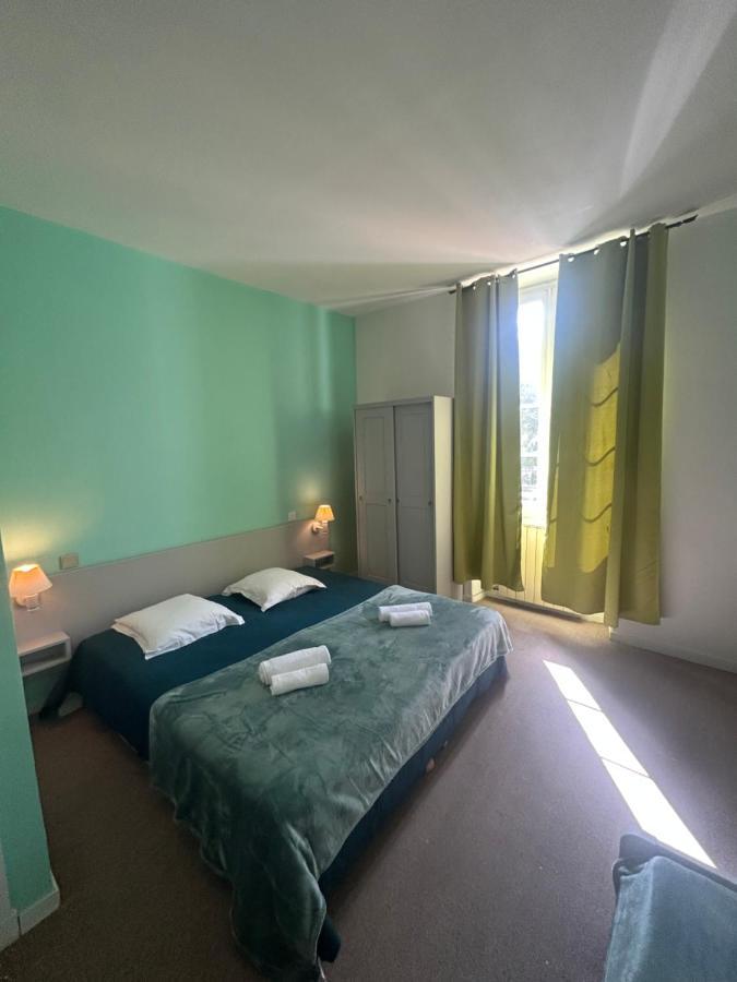 Hotel Le Patio De Fabio Bollène Esterno foto